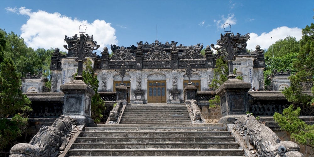 The Mausoleum of Emperor Khai Dinh attracts both local and international visitors with its ornate details, cultural symbolism, and rich historical context